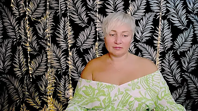 Snapshot of Olivia_playful chatting on October 19, 2025, 11:24 am Olivia playful online show from October 19, 2025, 11:24 am