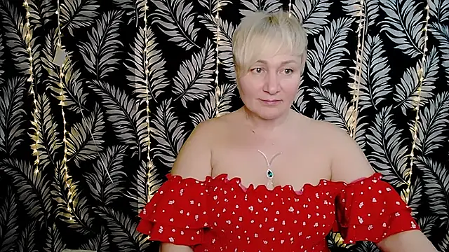 Snapshot of Olivia_playful chatting on March 8, 2025, 3:24 pm Olivia playful online show from March 8, 2025, 3:24 pm