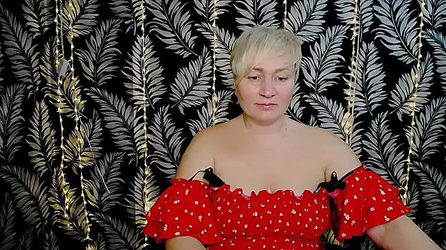 Snapshot of Olivia_playful chatting on March 16, 2025, 12:11 pm Olivia playful online show from March 16, 2025, 12:11 pm