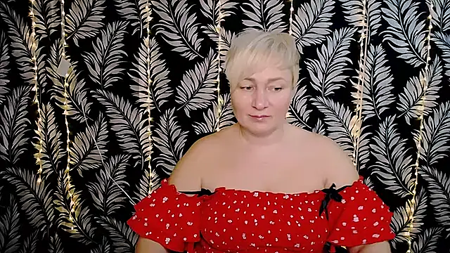 Snapshot of Olivia_playful chatting on February 28, 2025, 12:31 pm Olivia playful online show from February 28, 2025, 12:31 pm