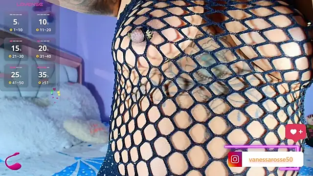 Julieth Rossi online show from October 1, 2025, 11:08 pm