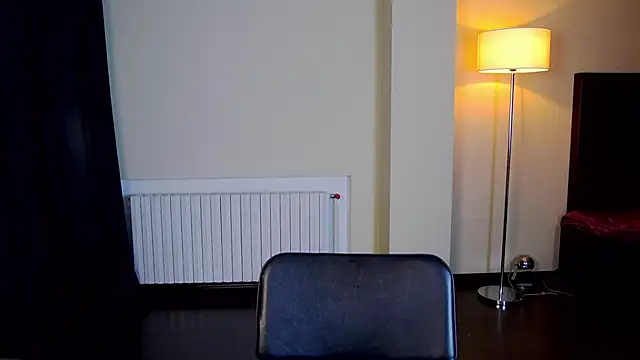 Friend12321 online show from February 6, 2025, 2:00 am