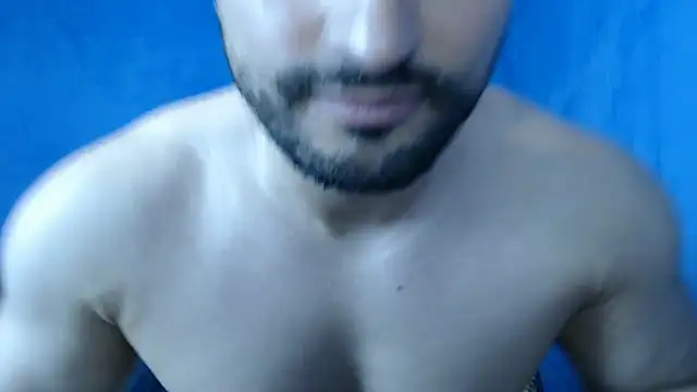 Snapshot of alex_blu chatting on June 3, 2026, 11:22 am alex blu online show from June 3, 2026, 11:22 am