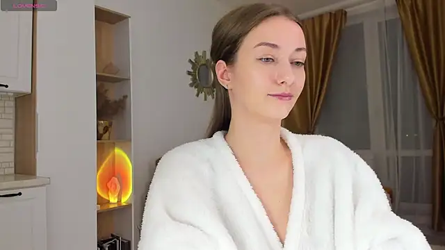 Kelly Summers online show from February 4, 2025, 4:39 pm