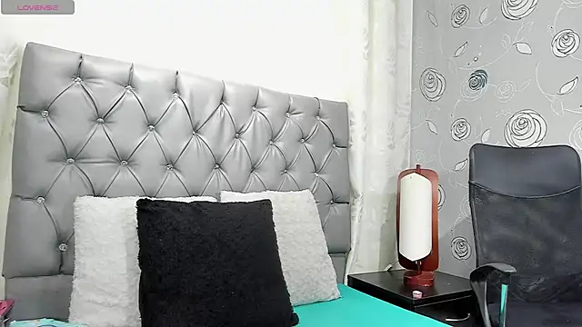 Snapshot of luna_evaa chatting on October 4, 2025, 1:56 pm luna evaa online show from October 4, 2025, 1:56 pm