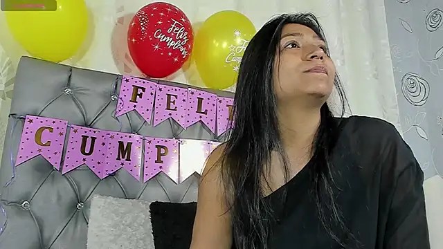 Snapshot of luna_evaa chatting on September 23, 2025, 1:51 pm luna evaa online show from September 23, 2025, 1:51 pm