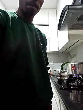 Lent Medium online show from November 11, 2025, 6:41 am