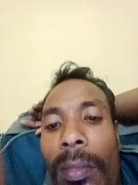 Lent Medium online show from October 18, 2025, 5:37 pm