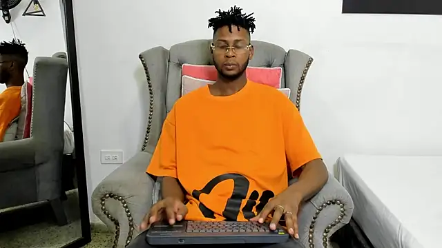 santhi lee online show from March 19, 2025, 2:16 am