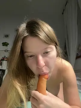 kimczii online show from January 15, 2026, 7:34 am