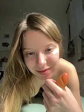 Snapshot of kimczii chatting on May 14, 2026, 10:34 am kimczii online show from May 14, 2026, 10:34 am