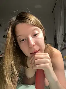 kimczii online show from February 27, 2025, 7:30 am