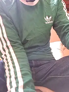 eddouxxx78 online show from October 2, 2025, 2:20 pm