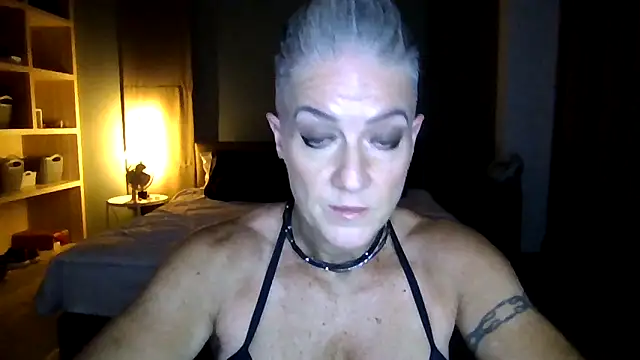 Devon2020 online show from November 5, 2025, 11:35 am