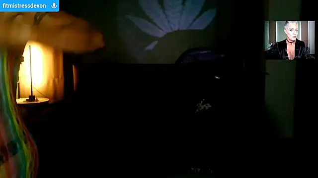 Devon2020 online show from April 23, 2026, 12:29 pm