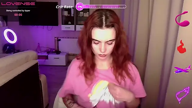 Snapshot of RinaDevil chatting on October 7, 2025, 5:03 pm RinaDevil online show from October 7, 2025, 5:03 pm