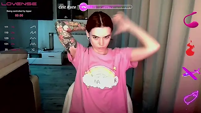 Snapshot of RinaDevil chatting on November 10, 2025, 6:35 pm RinaDevil online show from November 10, 2025, 6:35 pm