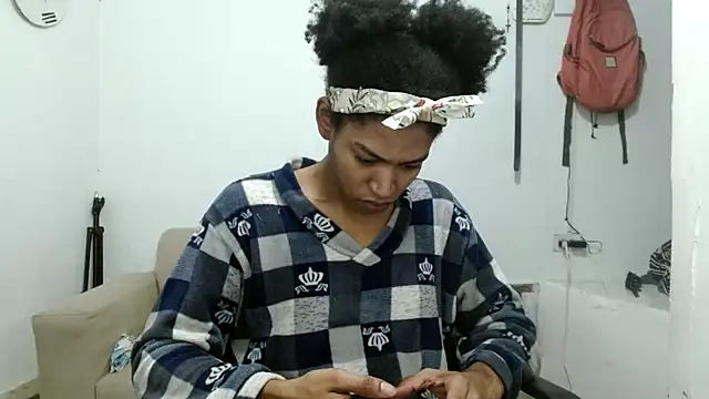 angelamarie1 online show from September 18, 2025, 10:29 am