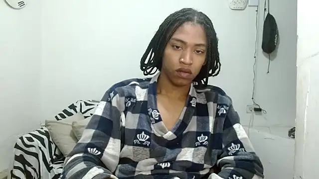 Snapshot of angelamarie1 chatting on April 23, 2026, 12:29 pm angelamarie1 online show from April 23, 2026, 12:29 pm