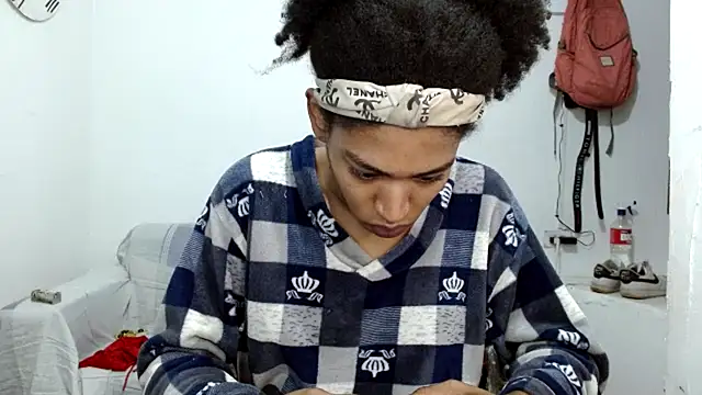 angelamarie1 online show from October 18, 2025, 12:07 pm