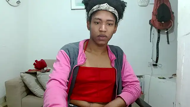 angelamarie1 online show from February 17, 2026, 12:24 pm