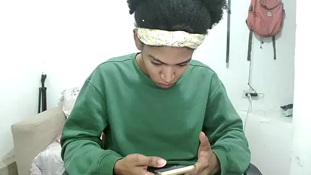 angelamarie1 online show from September 20, 2025, 11:15 am