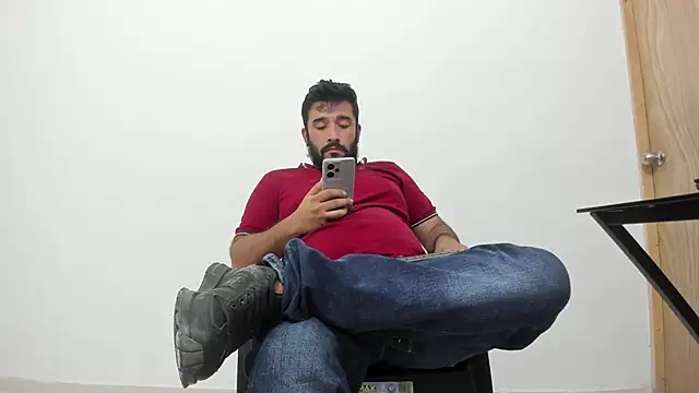 isearchcompany online show from October 23, 2025, 2:21 am