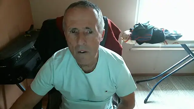 olibrius71 online show from February 10, 2025, 9:25 am