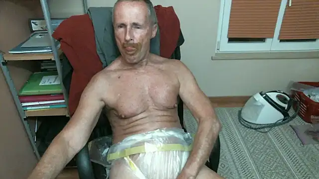 olibrius71 online show from March 14, 2025, 8:06 pm