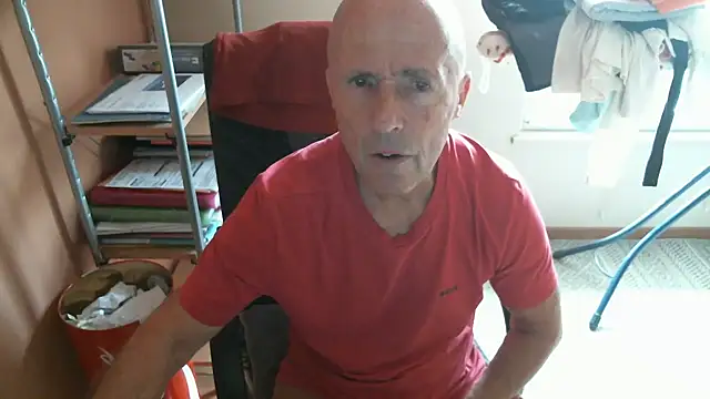 olibrius71 online show from November 23, 2025, 10:03 am