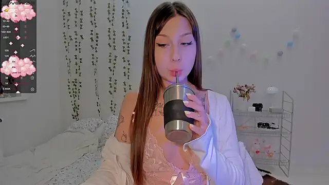 Snapshot of Mary_tiim chatting on March 4, 2025, 6:39 pm Mary tiim online show from March 4, 2025, 6:39 pm