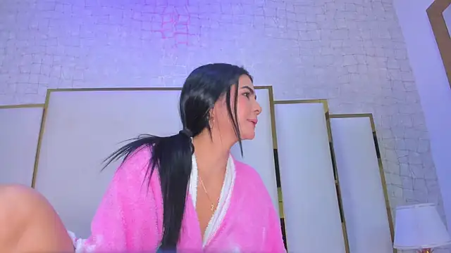 paola rodriguez online show from March 20, 2026, 11:55 am