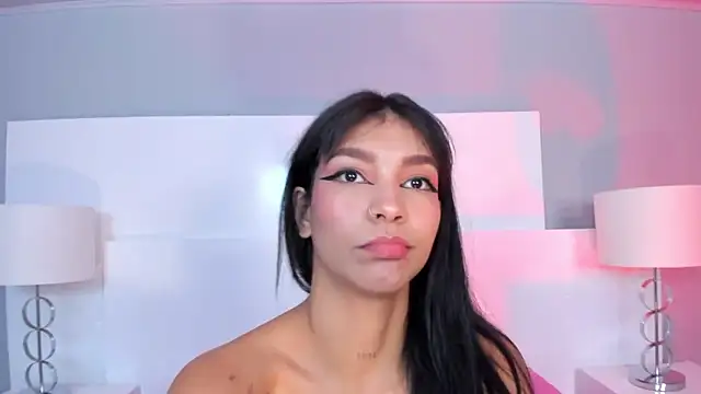 LauraAristizabal online show from March 15, 2025, 3:48 pm