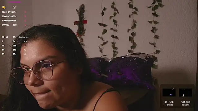 kittylu   online show from October 2, 2025, 10:35 pm