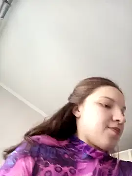 MelaniGrand online show from September 30, 2025, 9:04 am