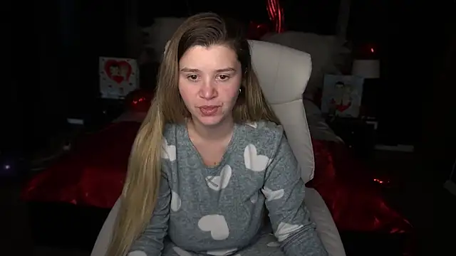 AmellyMilly online show from February 12, 2026, 1:33 pm