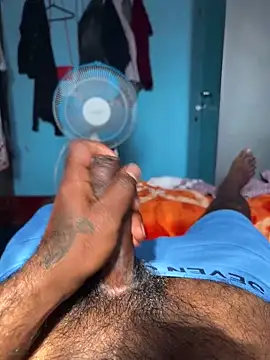 raguram143 online show from February 16, 2025, 4:09 am