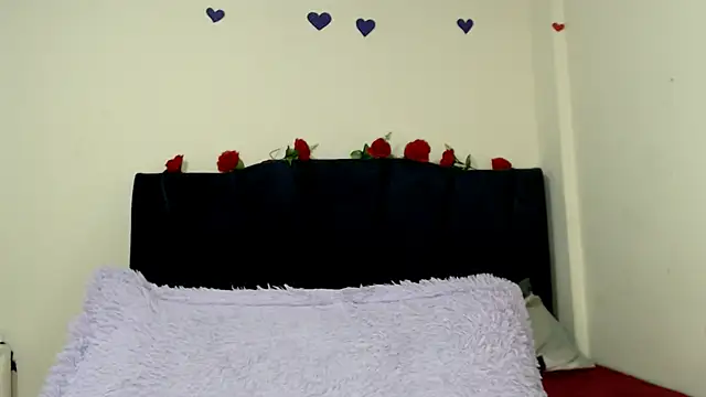 Snapshot of Meghan320 chatting on March 10, 2025, 1:45 am Meghan320 online show from March 10, 2025, 1:45 am