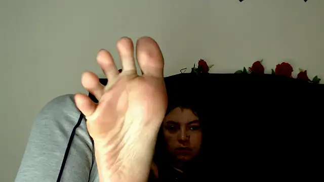 Snapshot of Meghan320 chatting on March 11, 2025, 3:36 am Meghan320 online show from March 11, 2025, 3:36 am