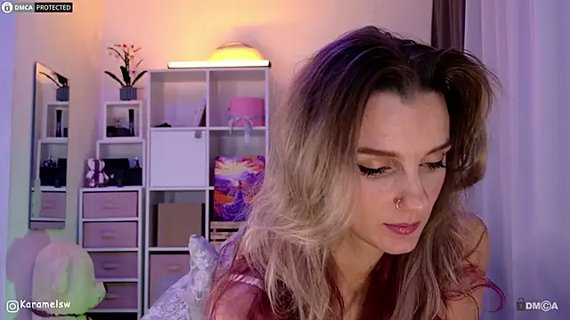 Karamelsw  online show from October 2, 2025, 11:52 pm