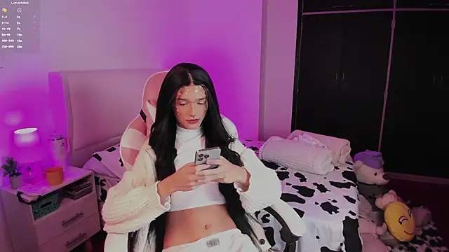 Ainhoads online show from October 30, 2025, 4:04 pm