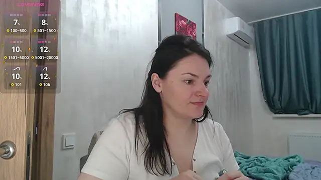 Stacy Davice online show from December 17, 2025, 9:20 pm