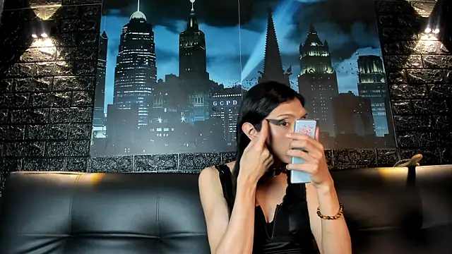 Victoria Badgal  online show from November 27, 2025, 9:15 pm