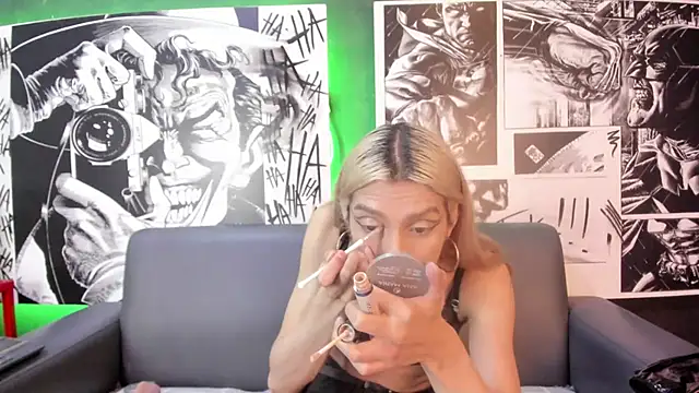 Victoria Badgal  online show from January 29, 2025, 7:53 pm