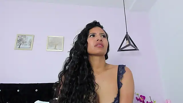 CeliWoods online show from March 16, 2025, 1:38 pm