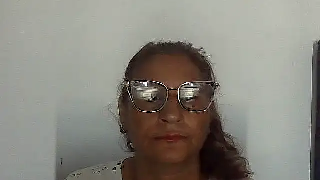 Snapshot of charrysexy1 chatting on November 12, 2025, 12:42 pm charrysexy1 online show from November 12, 2025, 12:42 pm