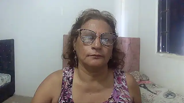 Snapshot of charrysexy1 chatting on October 26, 2025, 2:17 pm charrysexy1 online show from October 26, 2025, 2:17 pm