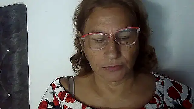 charrysexy1 online show from January 13, 2026, 12:31 pm