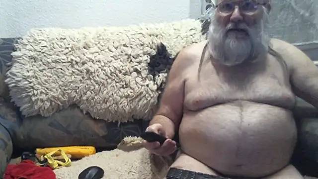 SexySantaC online show from October 19, 2025, 8:11 pm