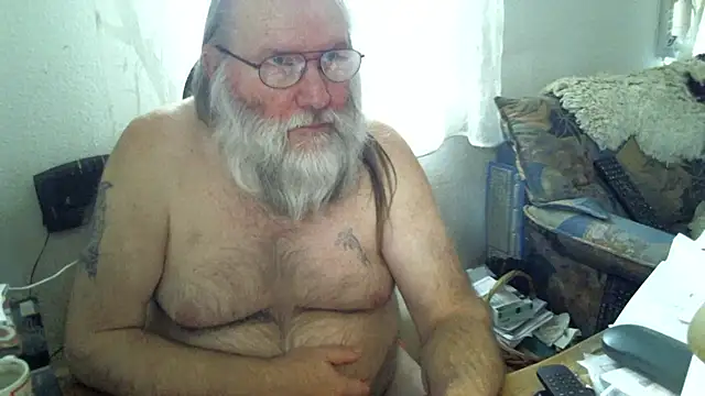 SexySantaC online show from October 6, 2025, 2:07 pm